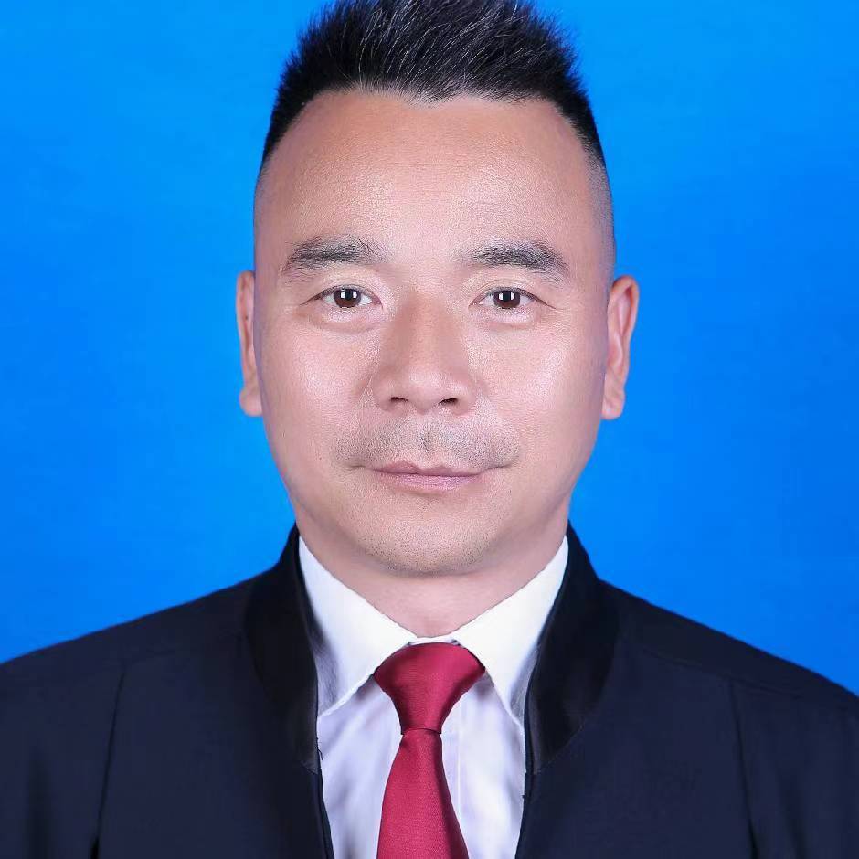 彭小松 律師